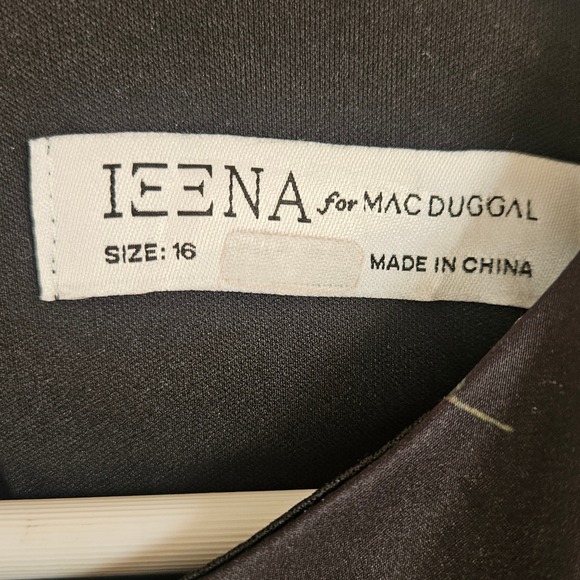 Mac Duggal Black Floral Maxi Dress Size 16 - Picture 8 of 14